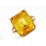 A CITRINE RING IN GOLD MARKED 9CT, 7.2G, SIZE L Good condition