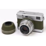An olive green Zeiss Werra 4 35mm camera, with Carl Zeiss Jena Tessar 50mm F2.8 lens, original