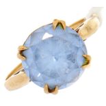 A 9ct gold synthetic spinel ring, 2.8g, size L