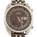 A Seiko stainless steel self-winding gentleman's chronograph wristwatch, Japan 6139-6040T Apparently