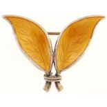 A Norwegian silver gilt and enamel leaves brooch, by David Andersen, 4.5g