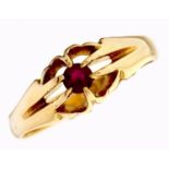 An Edwardian ruby ring, in 18ct gold, Chester 1903, 4g, size R Good condition