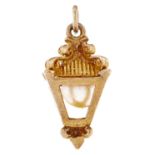 A 9ct gold street lantern charm with pearl, 3.6g