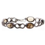 A citrine bracelet in silver