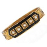 A split pearl and 15ct gold and enamel mourning ring, inset with hair, Chester 1912, 3g, size T