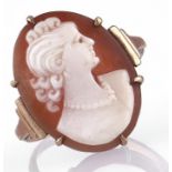 A cameo ring, in gold marked 9ct, 1.6g, size P Good condition