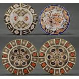 A pair of Royal Crown Derby Imari pattern plates, late 20th c, 26.5cm diam, printed marks, a Royal