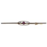 A ruby and diamond bar brooch, early 20th c, gold, 4.5g Good condition