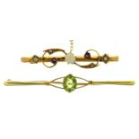 An opal and amethyst bar brooch and a  peridot bar brooch, early 20th c, in 9ct gold or gold