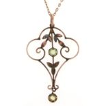 An Art Nouveau gem set gold openwork pendant, c1910, umarked and a gold necklet, 2.4g