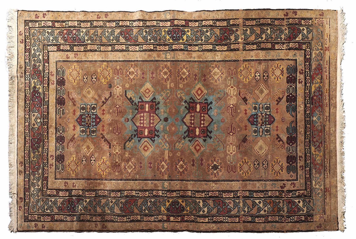 An antique rug - 133 x 197cm