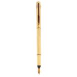 A Le Must de Cartier gold plated fountain pen,  Ref ST057321, No 322408, gold nib marked 18K 750,