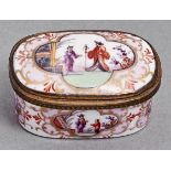 An oblong French porcelain snuff box, late 19th c, painted in early Meissen style with groups of