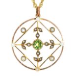A peridot and split pearl set gold openwork pendant, c1910, 27mm, marked 9c and a 9ct gold