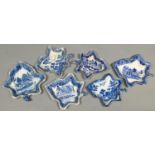 Six blue printed earthenware and pearlware leaf shaped pickle dishes, early 19th c, 16cm and smaller