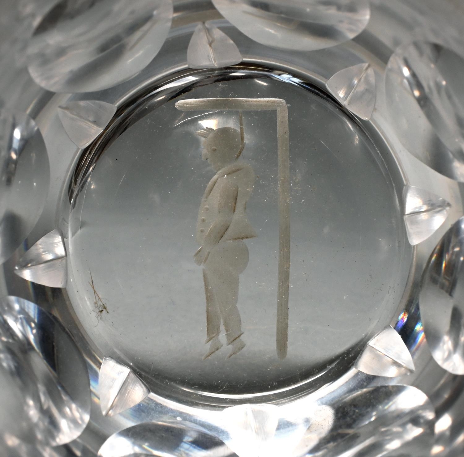 Capital Punishment. An unusual Victorian glass tumbler, c1850, the underside engraved with gallows - Image 2 of 2