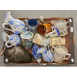 Miscellaneous ceramics, to include a graduated set of three Victorian blue printed earthenware