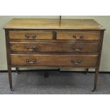 An Edwardian mahogany dressing table,