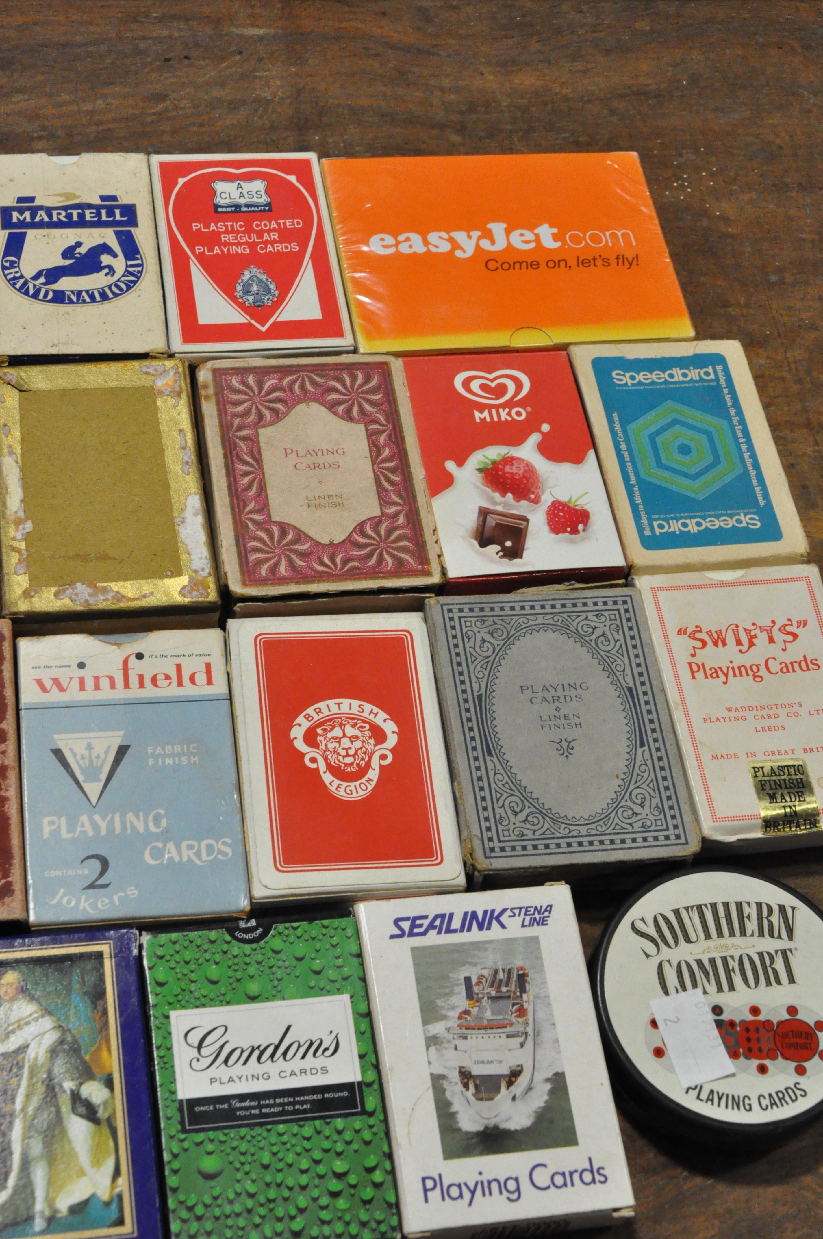 A collection of assorted playing cards in a wicker basket - Image 4 of 4