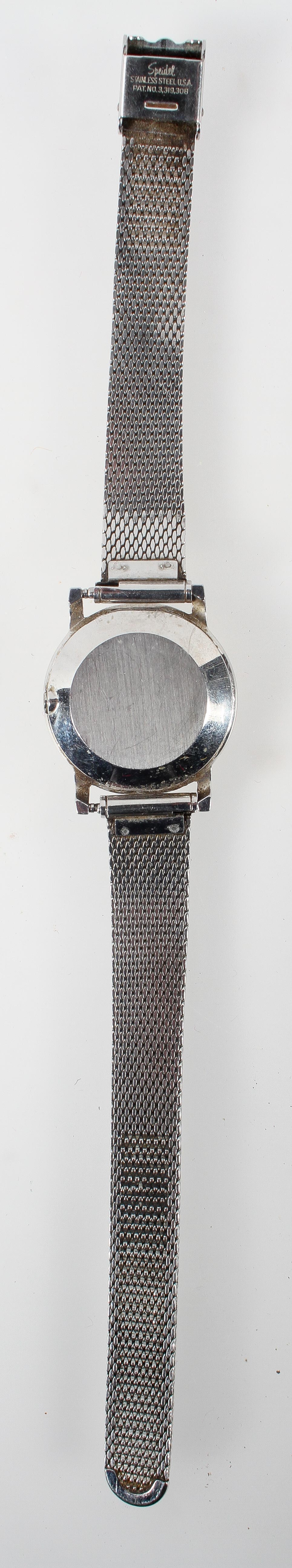 A stainless steel Omega deville wristwatch. Quartz movement. - Image 3 of 5