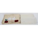 A collection of linen, comprising : two table cloths,