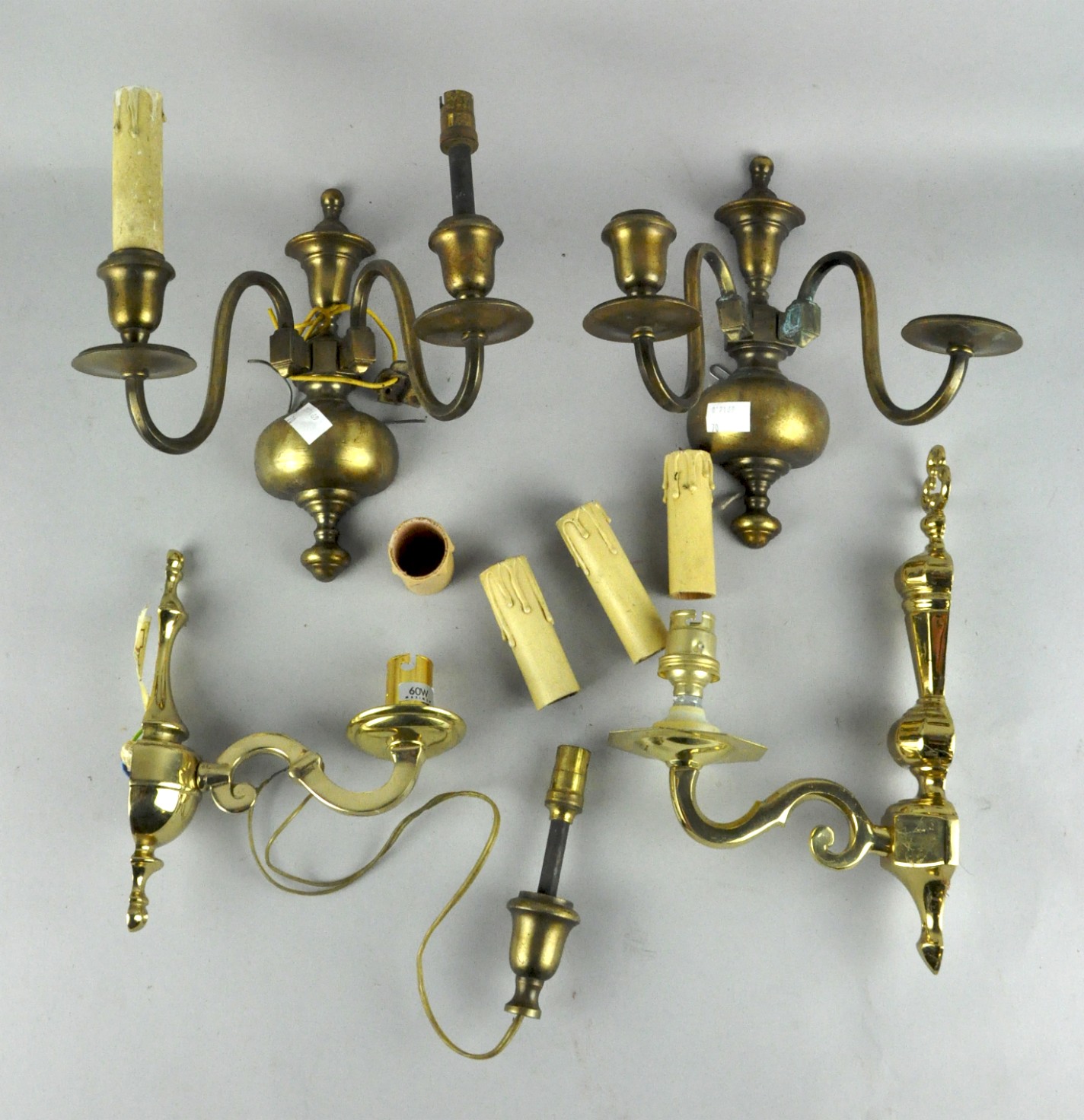Two pairs of 19th century style brass wall sconces; one pair of single, the other twin sconced - Image 2 of 2