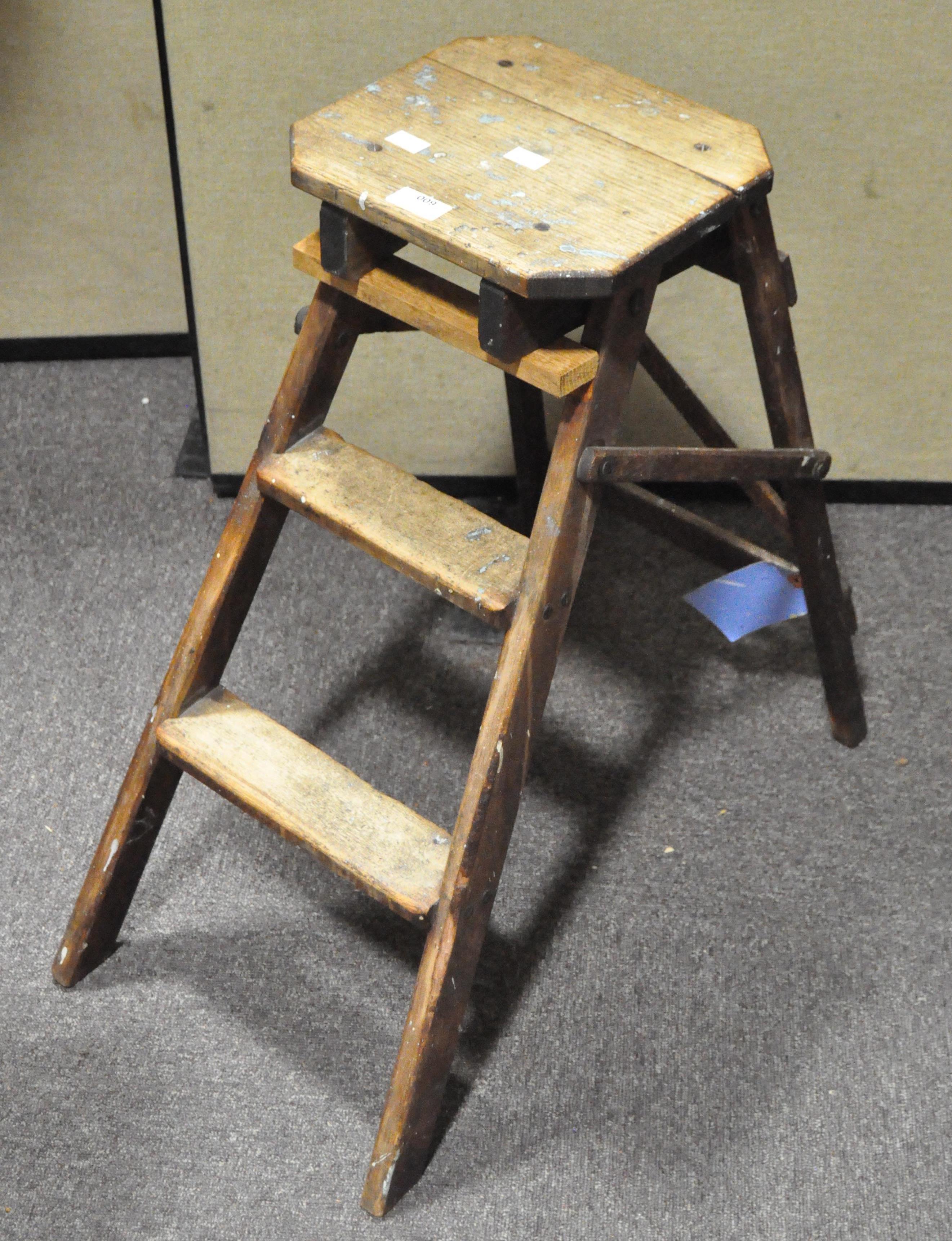 A metamorphic folding stool/step ladder,