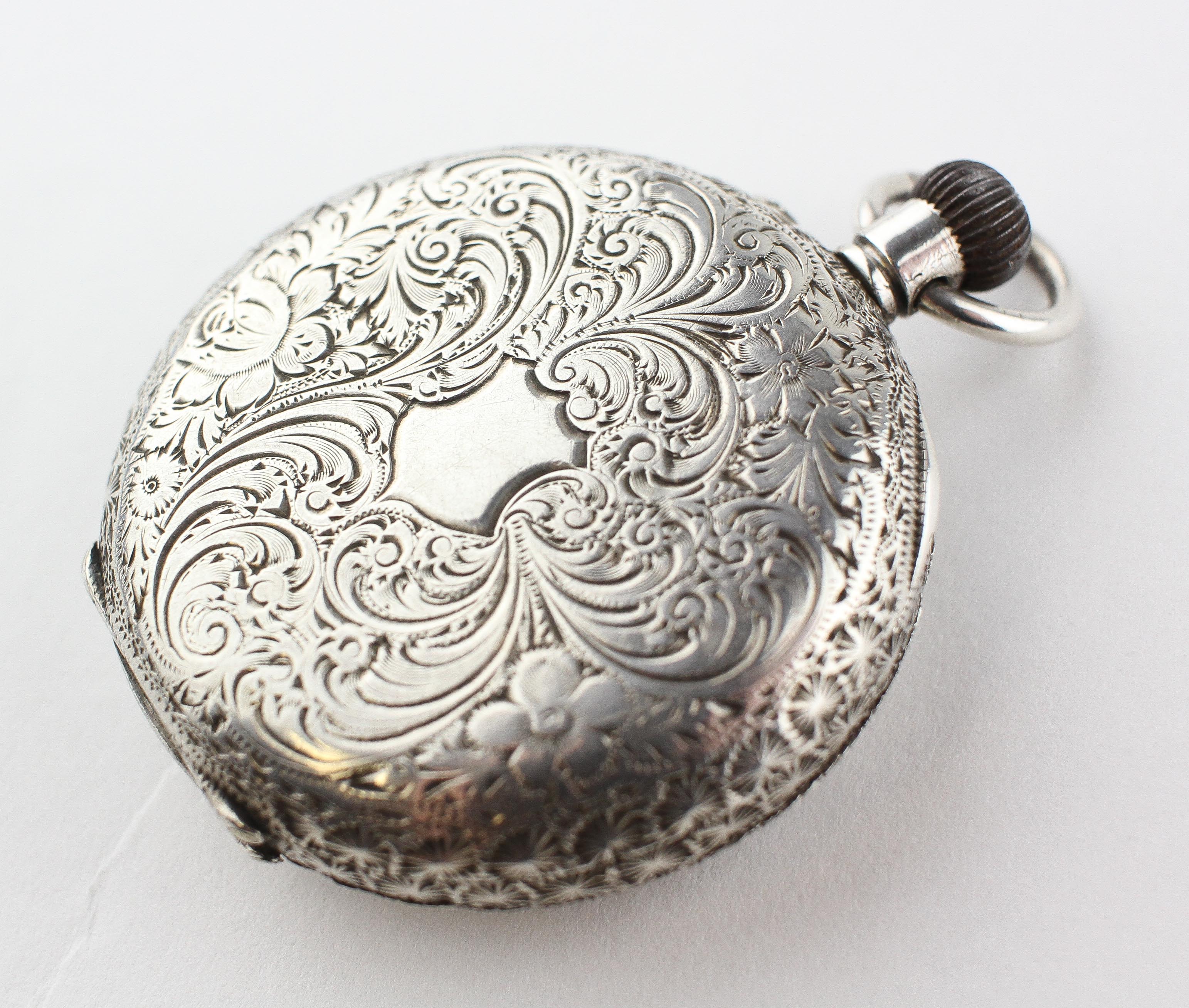 An open face pocket watch. Circular white dial with bronze roman numerals and gold embellishments. - Image 3 of 3