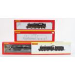 Three Hornby 00 gauge locomotives, to include LNER Class B1 Roedeer,