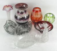 Assorted glass, to include a Gibraltar glass, limited 1/1 vase,