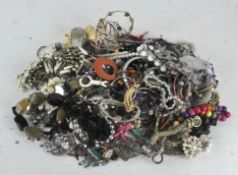 Assorted vintage costume jewellery, to include watches,