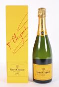 Champagne: Veuve Clicquot, Brut, 750 ml, 12% vol.