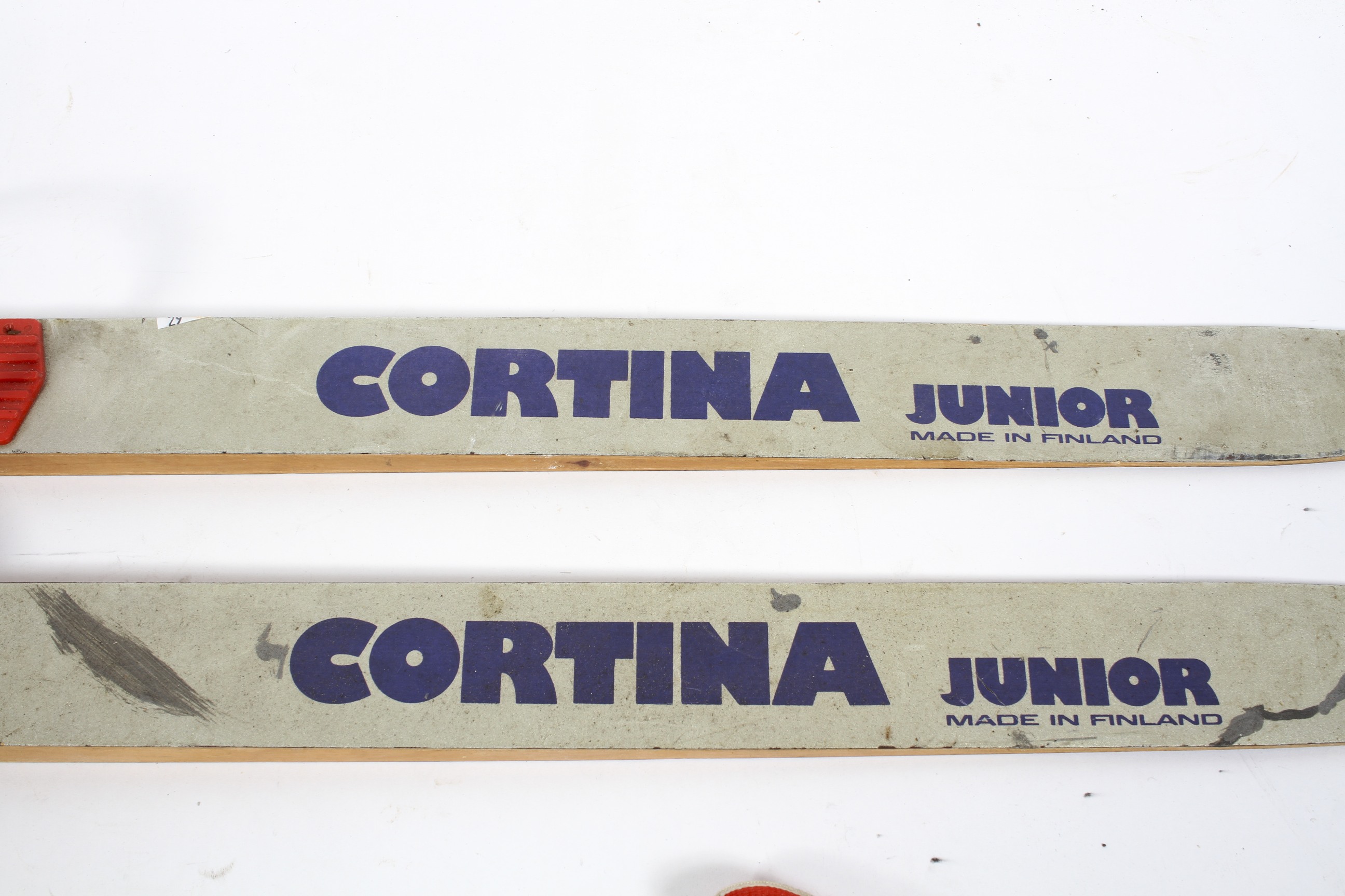 A set of vintage Cortina (Finnish) Junior skis, - Image 2 of 2