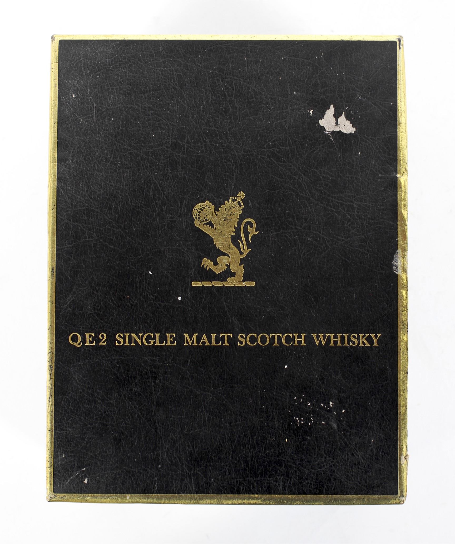 Whisky: QE2 Single malt whisky , 12 years old, - Image 2 of 2