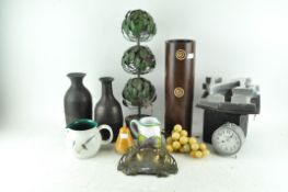 Assorted collectable's, including four modern wall letters spelling WINE, ceramic grapes,