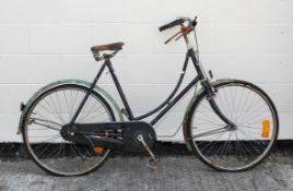 A vintage Pashley lady's bicycle, with a 22" frame, 24" wheels, Torpedo Dreigang gears,