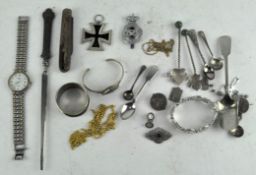 A mix of assorted small collectable's, including a letter opener, silver plated napkin ring,