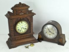 An oak cased American mantel clock, circa 1900,