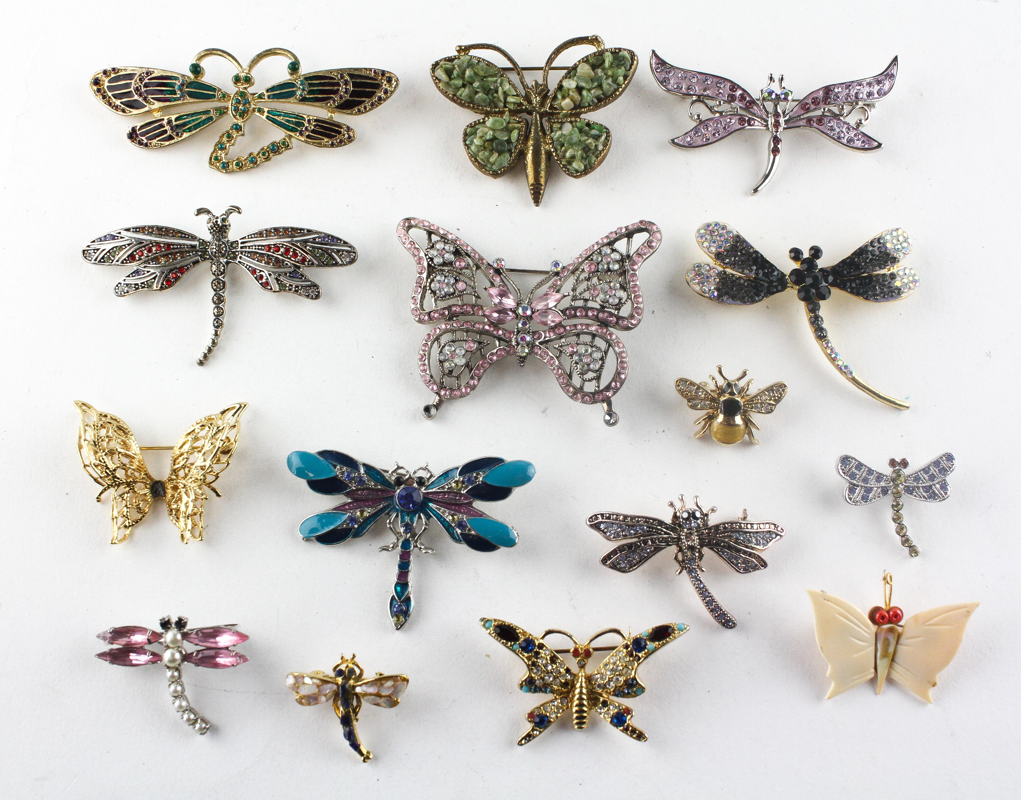 A collection of fifteen costume brooches depicting butterflies, moths, dragon flies, insects.