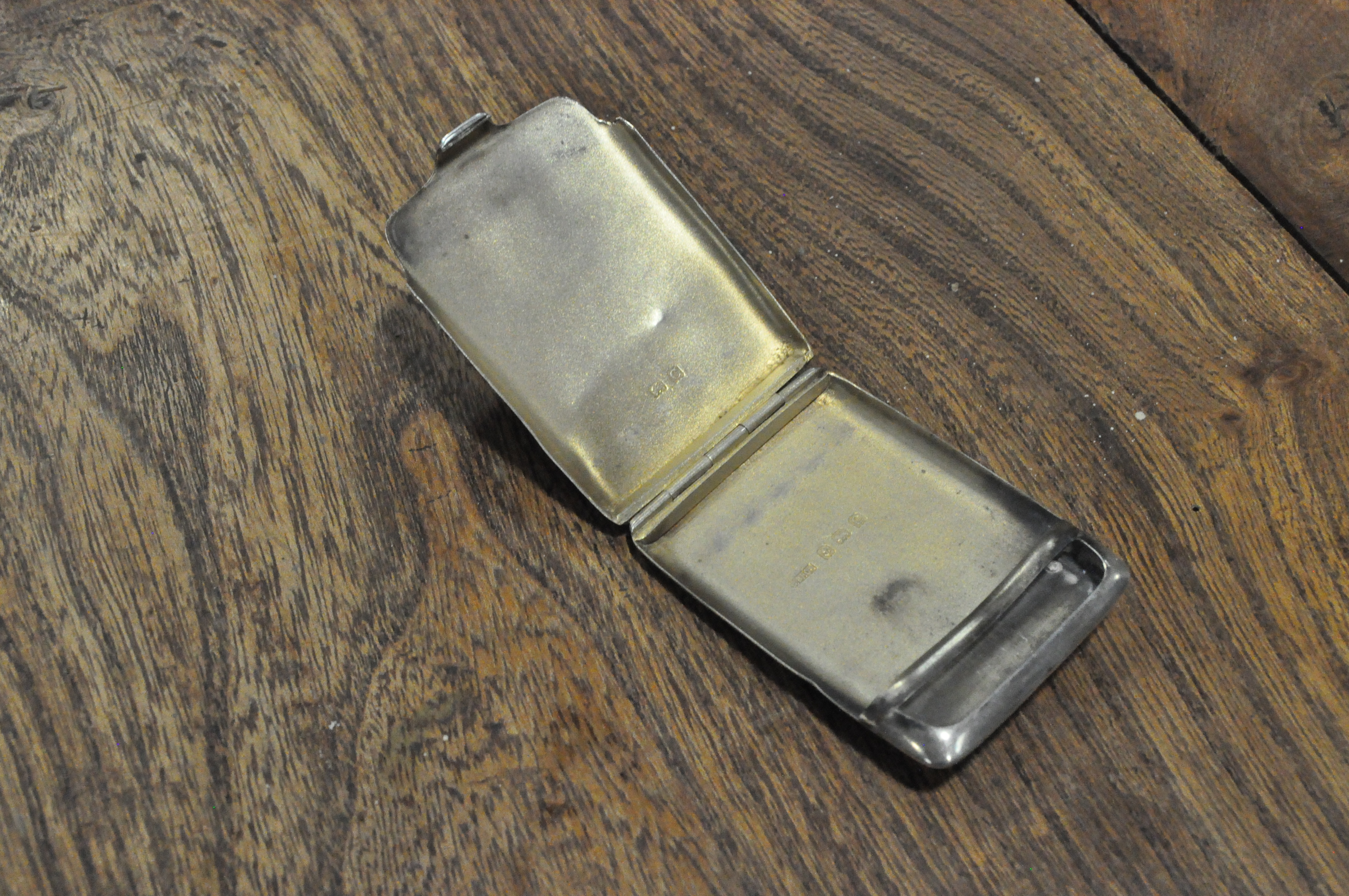 A selection of silver wares, to include a lidded pot of cylindrical form, three napkin rings, - Image 11 of 11