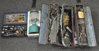 A quantity of assorted tools in a tiered tool box,