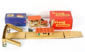 A collection of Hornby & Triang 00 gauge accessories including engine shed R76, Signal Cabin D1,