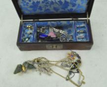 A Chinese box containing vintage jewellery,