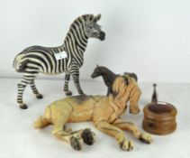 A selection of animal figures, to include a Tracker Bloodhound by Grant Palmer, 01846,