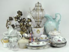A collection of assorted ceramics, to include a Japanese Imari double gourd vase,