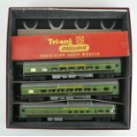 Four Triang 00 gauge Trans-Continental two tone green coaches,