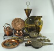 A collection of assorted brassware and metalware,