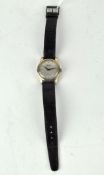 MuDu gentlemans wristwatch, 30 jewel, silvered dial,