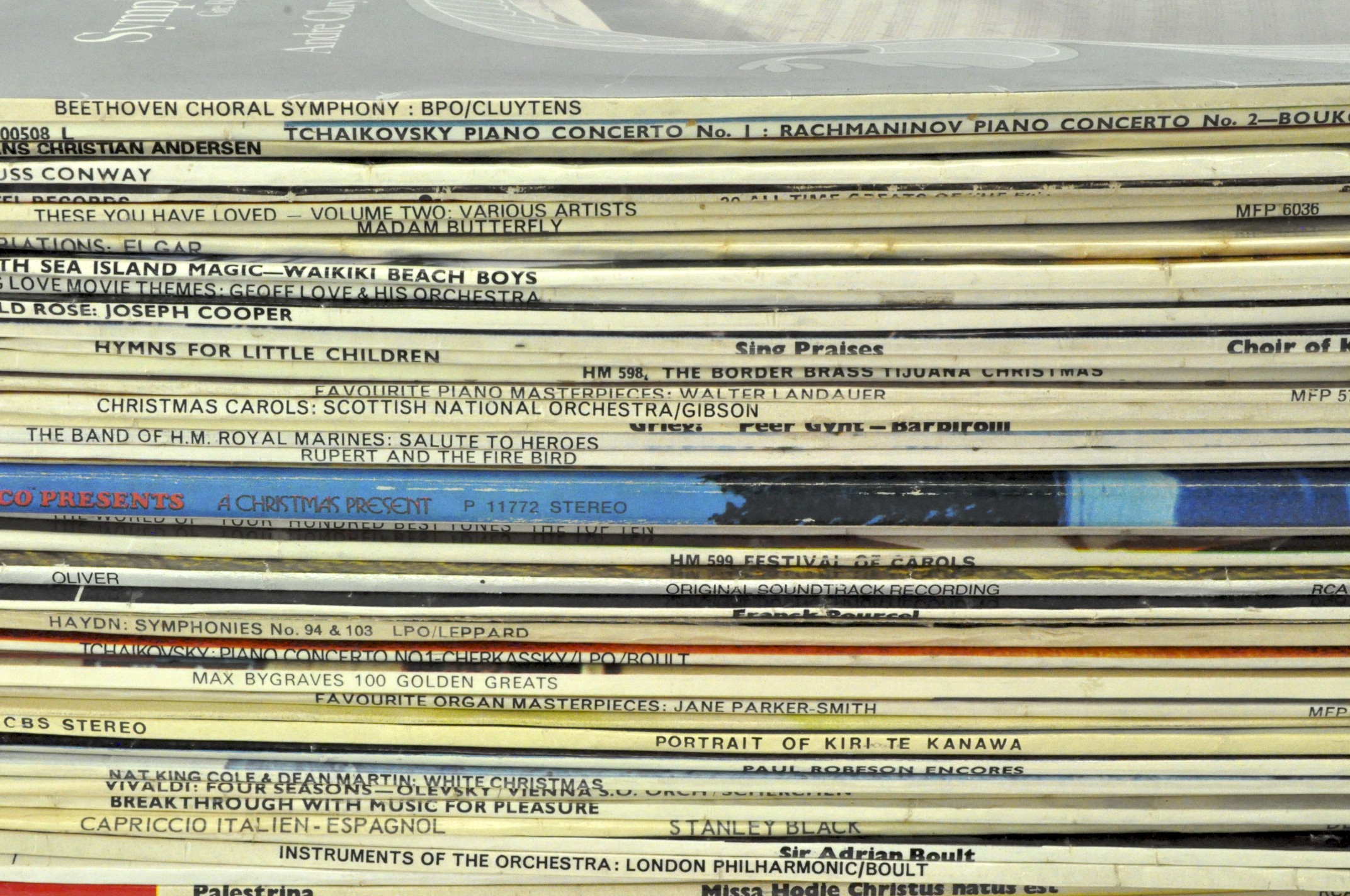 A quantity of various classical and popular music LP records - Image 2 of 3