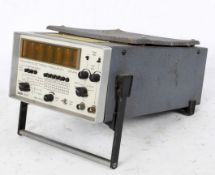 A Racal 836 counter electronic frequency,